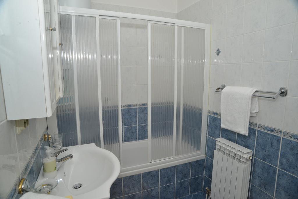 Apartment Peric زادار الغرفة الصورة